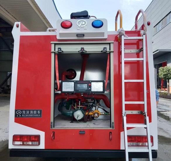水泡聯(lián)用消防車(chē)價(jià)格廠家直銷(xiāo)