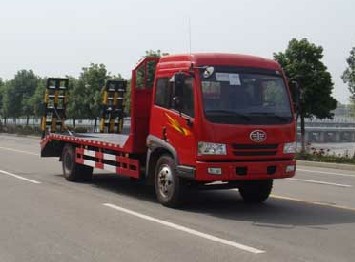 CA1140型平板運(yùn)輸車(chē)