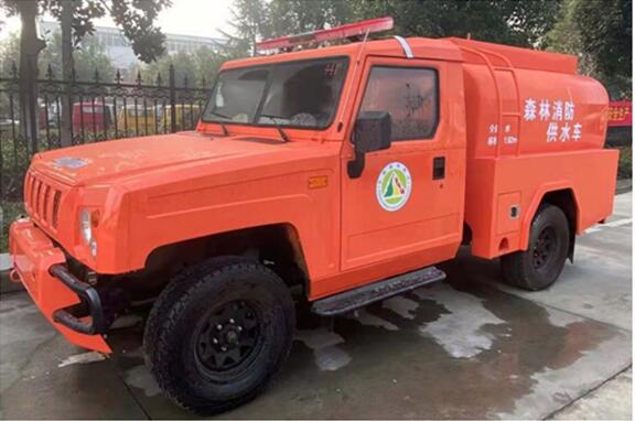 ������ʿ4X4�(q��)ɭ��������ˮ܇